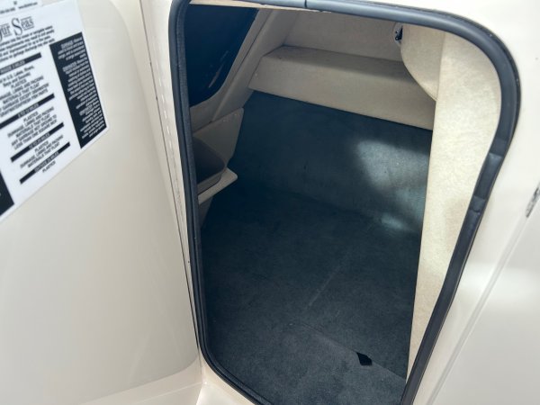 Used 2010 Sea Ray 260 Sundeck for sale